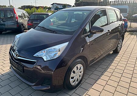 Toyota Verso-S Life