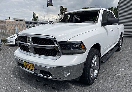 Dodge RAM 1500 5.7 V8 4x4 Crew Cab 5'7 Laramie