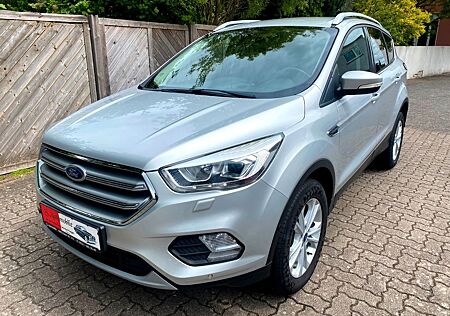 Ford Kuga Titanium°Navigation°Parkass.°