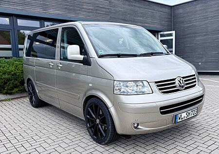 VW T5 Multivan Volkswagen 1.9 TDI - 20Zoll - AHK - 7 Sitze