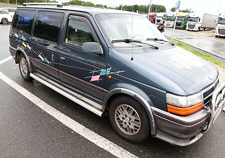 Chrysler Grand Voyager 3.3 LE V6 Auto LE