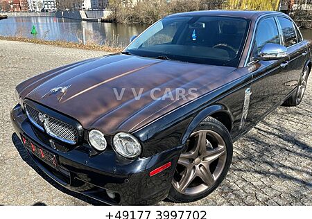Jaguar XJ8 4.2 Soverein SONDERLACK Service / TÜV Neu