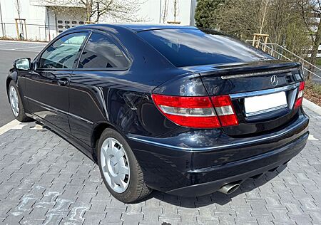 Mercedes-Benz CLC 200 KOMPRESSOR Sportpaket Tüv Neu