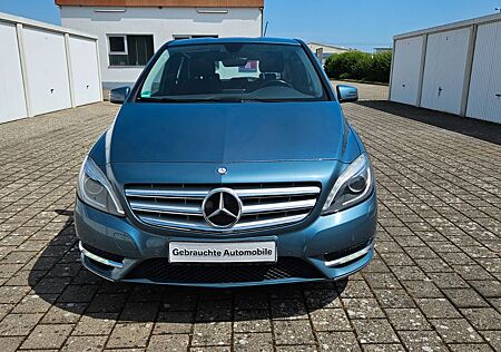 Mercedes-Benz B 200 BlueEFFICIENCY Edition 1, Automatik