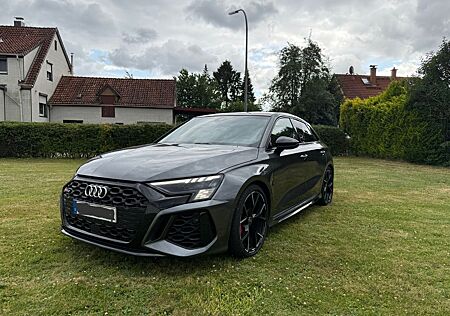 Audi RS3 2.5 TFSI S tronic quattro Sportback -