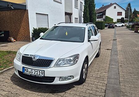 Skoda Octavia 1.6 TDI Ambiente Combi Ambiente