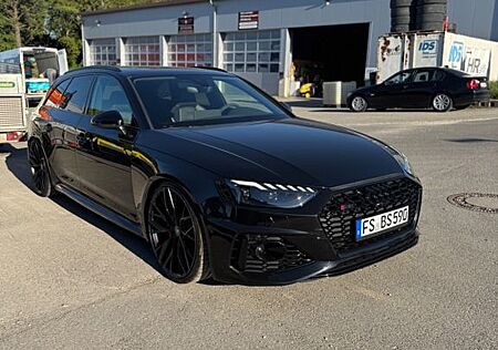 Audi RS4 RS Sportsitze BTM AGA Eventuri KW uvm