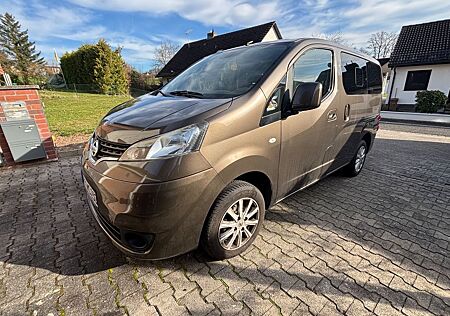 Nissan NV200 Evalia Van