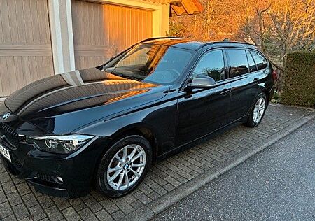 BMW 320d xDrive Touring M Sport, Automatic Spo..