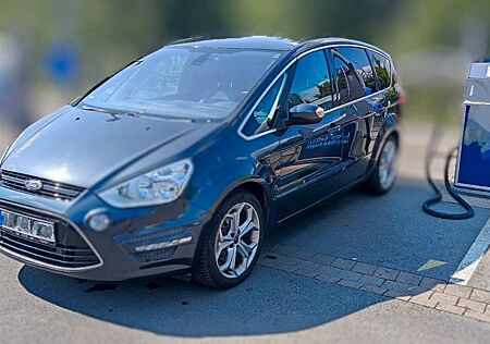 Ford S-Max 2,0 TDCi 120kW DPF Titanium PowerShift...