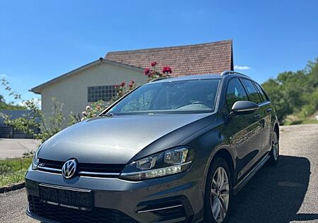 VW Golf Volkswagen 2.0 TDI R-Line/Kamera/Massagesitz/ACC