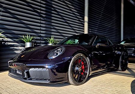 Porsche 992 Carrera GTS Cabriolet