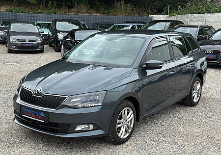 Skoda Fabia Combi Style*PDC*Navi*SHZ*AHK