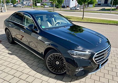 Mercedes-Benz E 220 d 4MATIC Autom. -