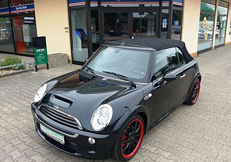 Mini John Cooper Works Cabrio John CooperWorksCabrio/Motorrevision/PDC/NAVI