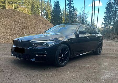 BMW 530d xDrive Touring A M Paket 8 fach kombi