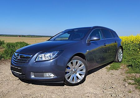 Opel Insignia Sports Tourer 1.6 Turbo Cosmo Gepflegt