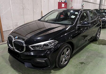 BMW 116dA ADVANTAGE * NAVIGATION * ALU * LED