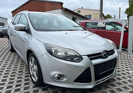 Ford Focus 1.6TDCI Turnier*Navi*Sitzhzg*Ahk*Temp*