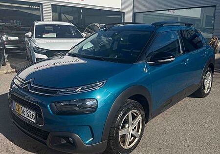 Citroën C4 Cactus BlueHDi 100 S&S Shine Pack