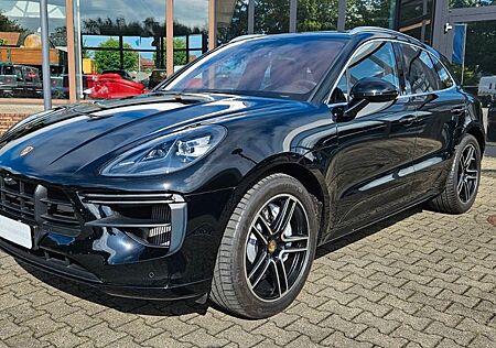 Porsche Macan TURBO SAGA SPORT DESIGN AHK STANDHEIZUNG