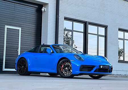Porsche 992 Targa 4 GTS