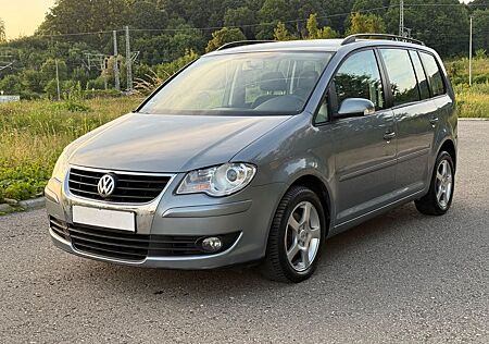 VW Touran Volkswagen 1.9 TDI 7-Sitzer TÜV + Zahnriemen NEU