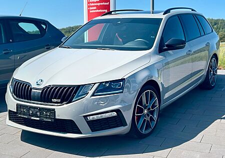 Skoda Octavia Combi RS 4x4 Columbus LED Panorama DAB