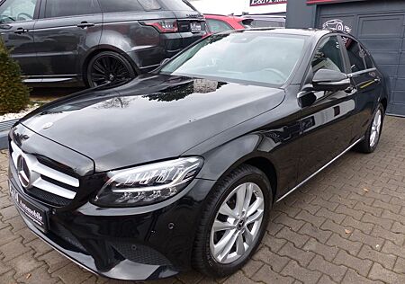 Mercedes-Benz C 200 d Automatik*PANORAMDACH*LED*PDC*SHZ*