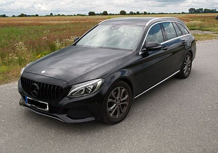Mercedes-Benz C 180 T Autom. Wenig KM!
