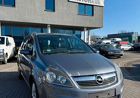 Opel Zafira B Edition