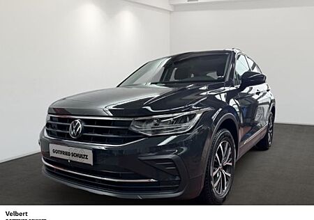 VW Tiguan Volkswagen 1.5 TSI DSG Life Winterpaket beheizba