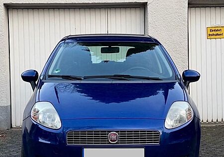 Fiat Punto 1.4 8V Active / Klima / Radio / Neuer Tüv