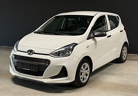 Hyundai i10 blue Classic