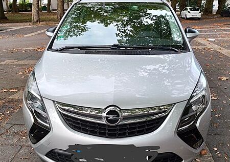 Opel Zafira Tourer 2.0 CDTI Active 81kW Active