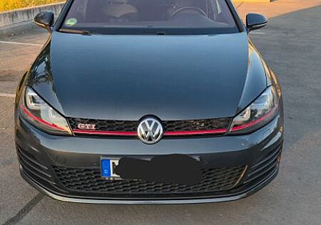 VW Golf Volkswagen 2.0 TSI BMT GTI Performance GTI Performance