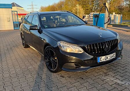 Mercedes-Benz E 220 BlueTEC T BlueEFF. Edition Autom. Edition