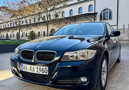 BMW 318i EfficientDynamics E91 LCI