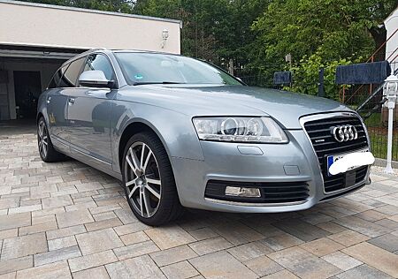Audi A6 quattro 3.0 Avant 19'' Bose STH,Leder,AHK, AC
