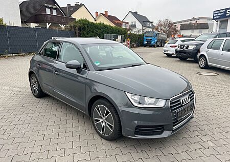 Audi A1 Sportback*SHZ*PDC*