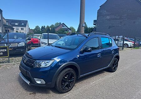 Dacia Sandero Celebration/KAMERA/START-STOP/ALU/AHK/KLIMA/TEMP