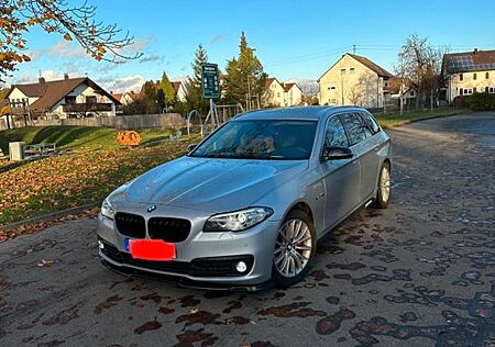 BMW 535d Touring A Luxury Line Luxury Line