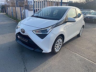 Toyota Aygo AYGO x-play Klima*Kamera*Scheckheft*TÜV