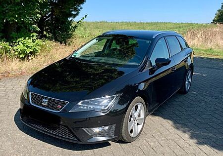 Seat Leon ST 2.0 TDI FR; NEUER STEUERRIEMEN!