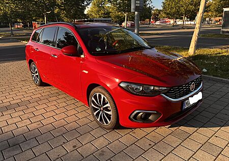 Fiat Tipo 1.6 MultiJet Kombi TÜV neu bis 06/2027