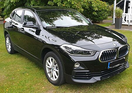 BMW X2 sDrive18i Advantage, Automatik, AHK, W-Reifen