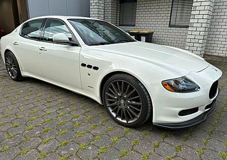 Maserati Quattroporte 4.7 V8 Sport GT S Automatik Spo...