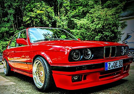 BMW 316i Limousine | EZ 01/1988 | Schiebedach | JBL