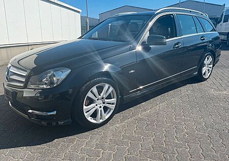 Mercedes-Benz C 180 C180*T-Modell*KLIMA*AHK*NAVI*SCHIEBEDACH*TüVNEU