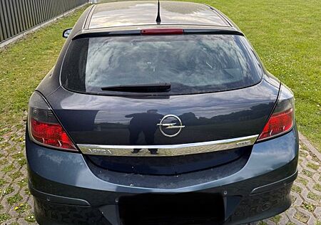 Opel Astra GTC 1.4 Twinp ecoFLEX Edition 111 J. E...